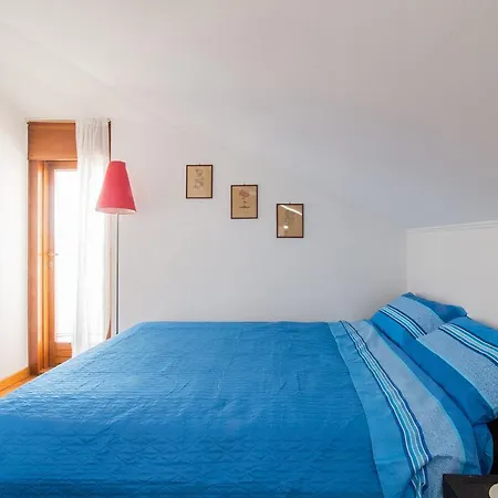 Couette-café La Mansarda Delle Meraviglie Superior 4*