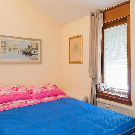Frühstückspension La Mansarda Delle Meraviglie Superior 4*