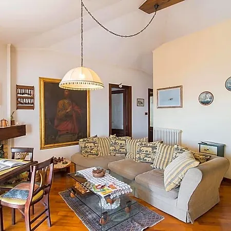 La Mansarda Delle Meraviglie Superior 4* Trieste